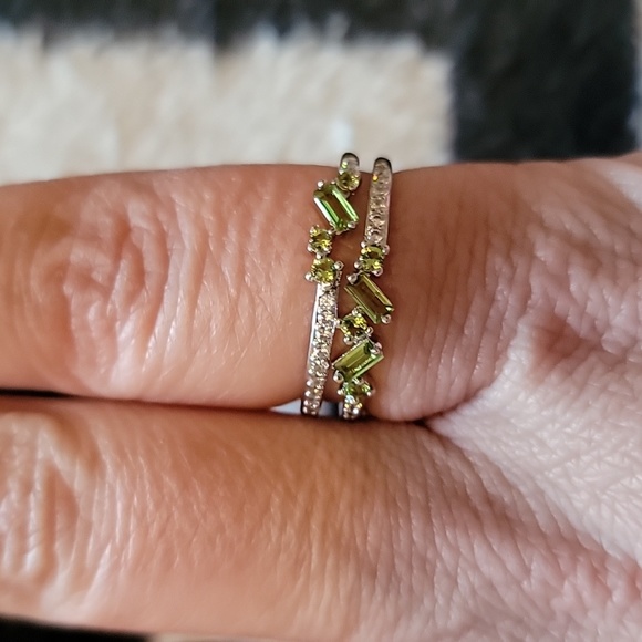 BP PERIDOT RING - Picture 2 of 4